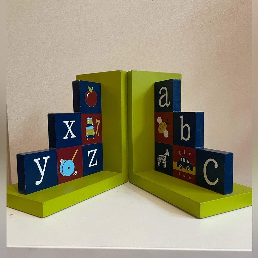Creative Concepts For Kids, ABC  Bookends KIDS ROOM
